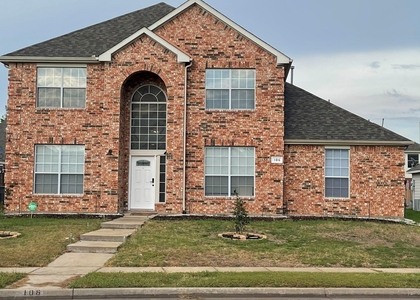 106 N Alder Drive - Photo 1