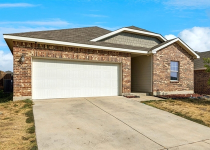 513 Leeward Lane - Photo 1