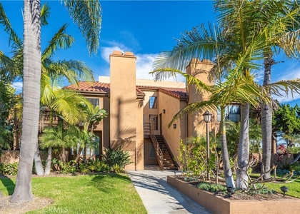 421 Coral Reef - Photo 1