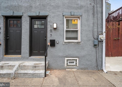 107 W Thompson Street - Photo 1