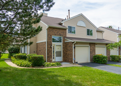 454 Canterbury Drive - Photo 1