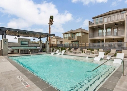 8656 Hollyoaks Creek Lane - Photo 1