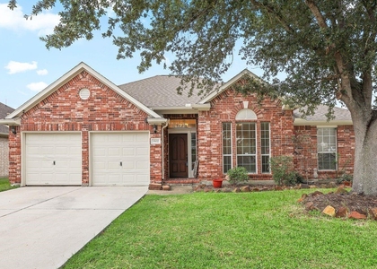 3802 Oakwilde Circle - Photo 1