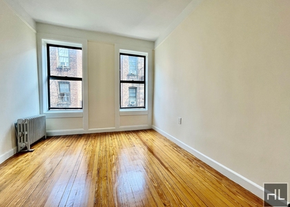 East 12th Street - Photo 1