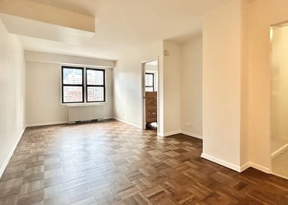 East 63 Street - Photo 1