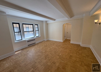 Christopher Street - Photo 1