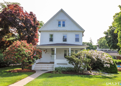 1790 Huntington Turnpike - Photo 1