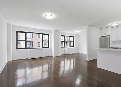 East 56th Street - Photo 1