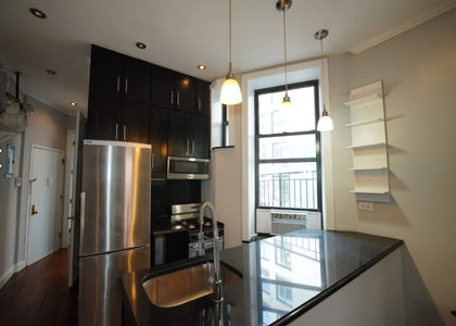60 Avenue B - Photo 1