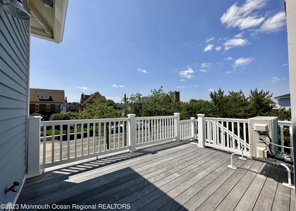 1000 Grand Avenue - Photo 1