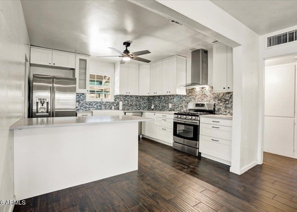 3026 N 15th Street - Photo 1