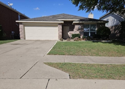 820 Mahogany Drive - Photo 1