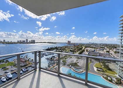 220 Lake Shore Drive - Photo 1