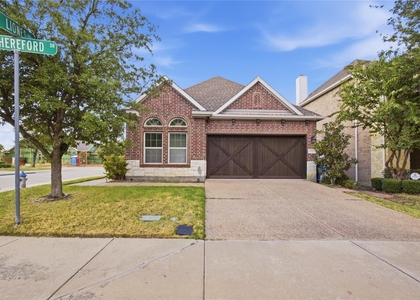 3009 Hereford Drive - Photo 1