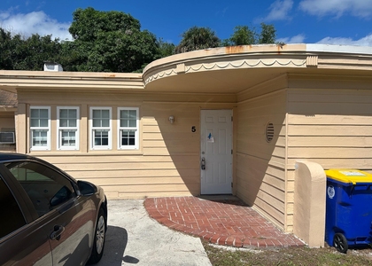 4547 Se Binnacle Way - Photo 1
