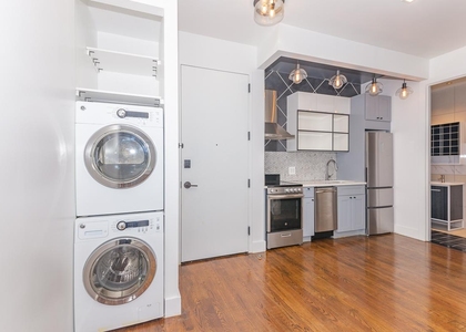 85 Graham Avenue - Photo 1