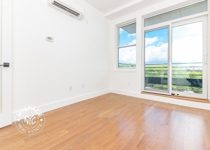 581 Ocean Parkway - Photo 1