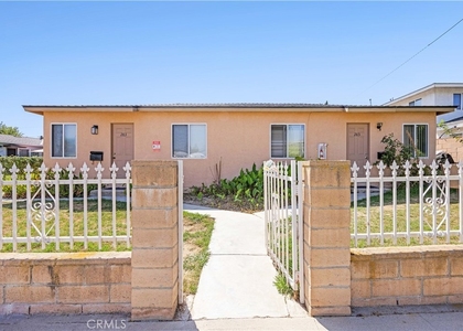 287 N Florence - Photo 1