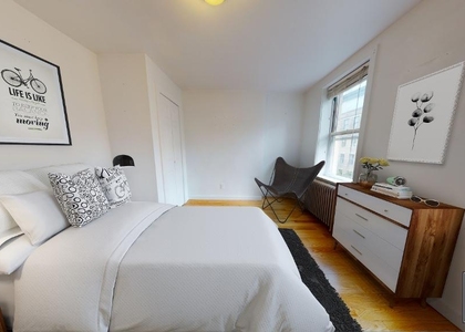 East 7th Street - Photo 1