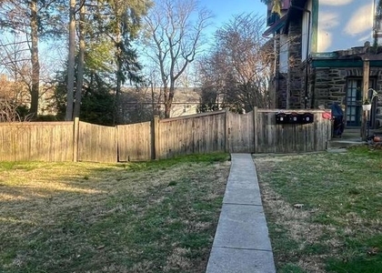 2814 Midvale Avenue - Photo 1