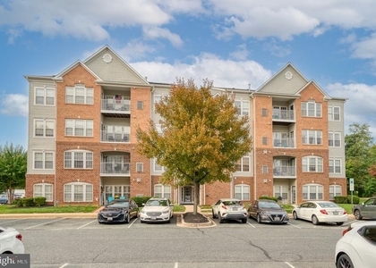 200 Secretariat Drive - Photo 1