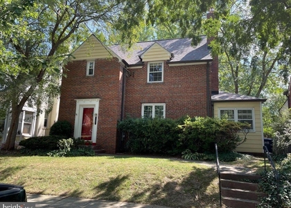 6105 29th Street Nw - Photo 1