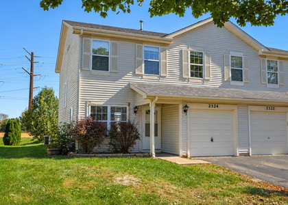 2524 Stonybrook Drive - Photo 1
