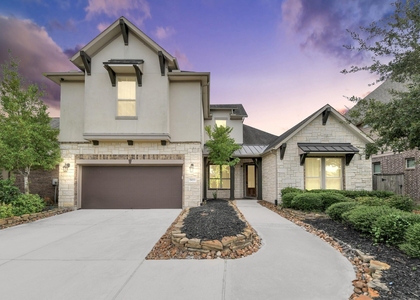 20211 Cascading Falls Boulevar - Photo 1