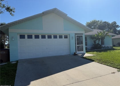 905 Sw 9th Avenue - Photo 1