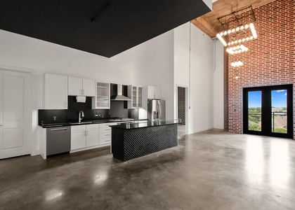 1111 Studewood Street - Photo 1