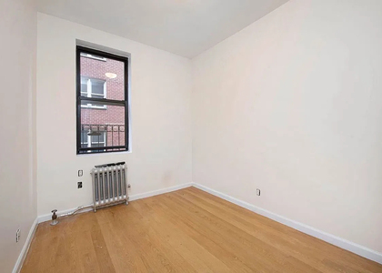 West 45th Street - Photo 1