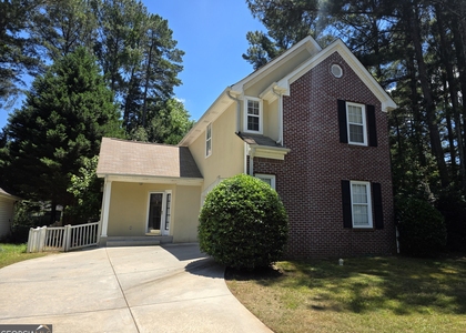 602 N Fairfield Drive - Photo 1