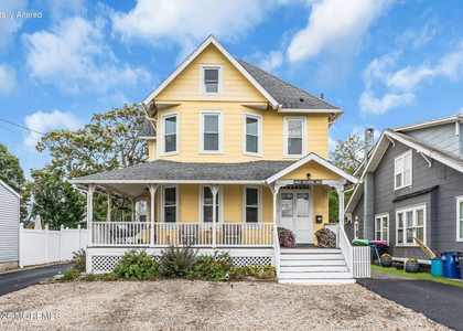 1607 River Road - Photo 1