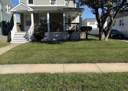 1313 8th Avenue - Photo 1