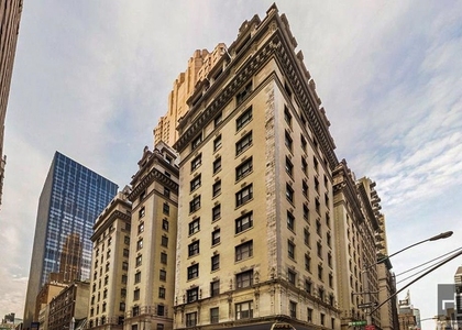 Seventh Avenue - Photo 1