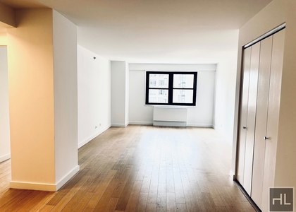 East 39th Street - Photo 1