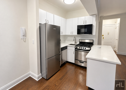 Beekman Place - Photo 1