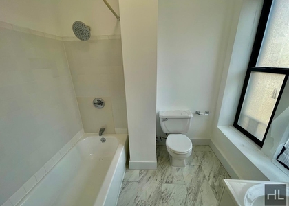 York Avenue - Photo 1