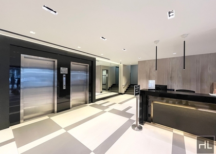 5 Avenue - Photo 1