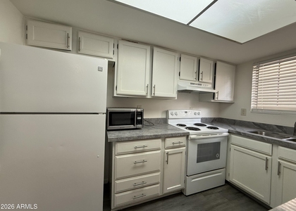 1245 W 1st Street - Photo 1