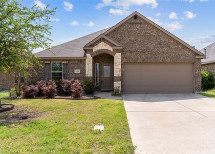 1404 Villa Paloma Boulevard - Photo 1