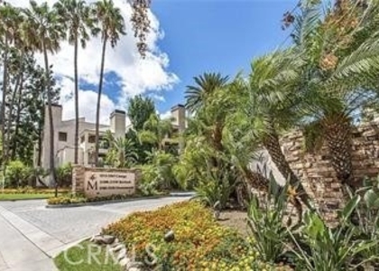 21450 Burbank - Photo 1