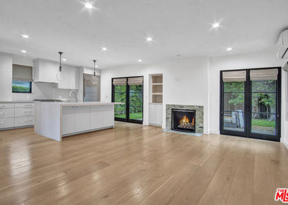 11339 Montana Avenue - Photo 1