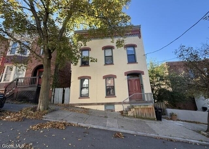 909 Jacob Street - Photo 1