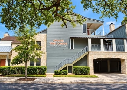 2529 Rio Grande St - Photo 1