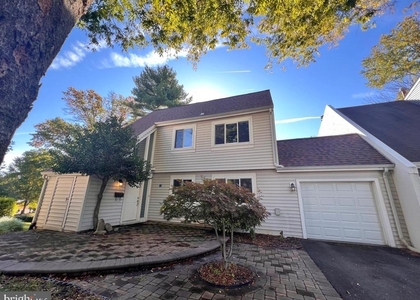 1514 Roundleaf Court - Photo 1
