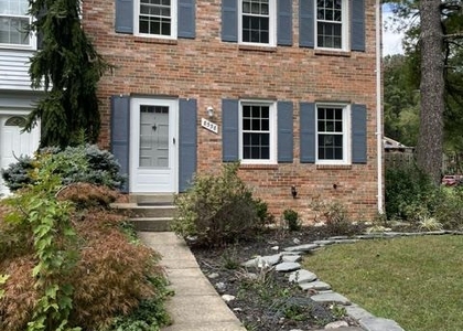 8338 Moline Place - Photo 1