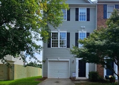 887 Persimmon Place - Photo 1