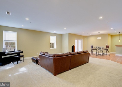 8105 Red Farm Lane - Photo 1