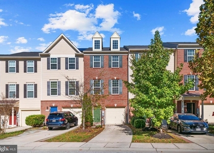 518 Kinglets Roost Lane - Photo 1